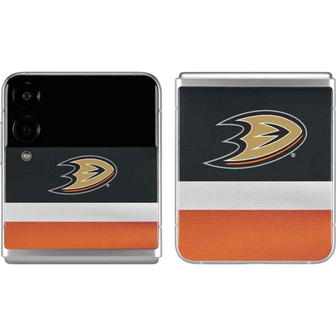 NHL Anaheim Ducks Jersey Galaxy Z Flip4 5G Skin